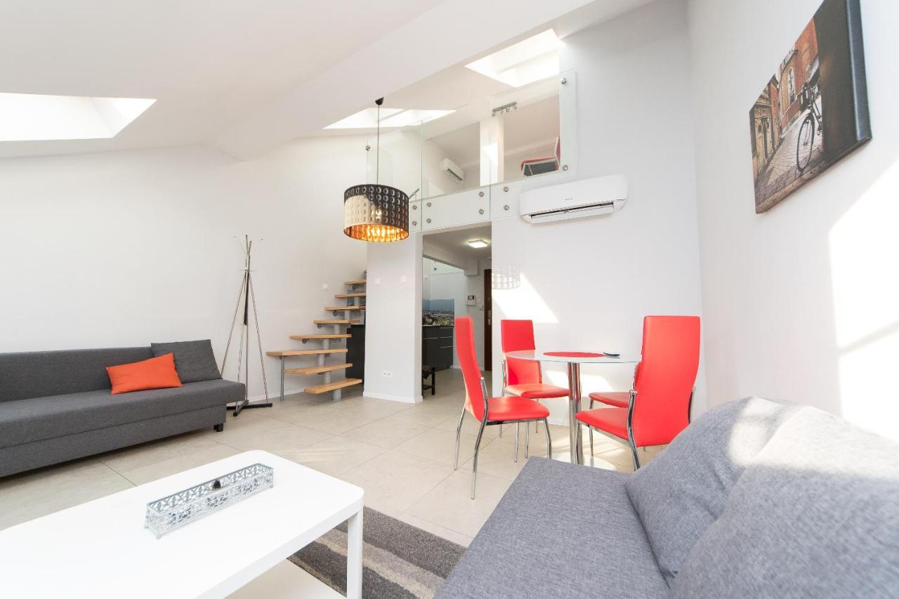 Exclusive Loft In The Main Square A/C P4You Pl كراكوفيا المظهر الخارجي الصورة